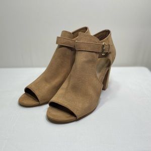 14th & Union Women’s Suede Birkley Tan Cutout Block Heel Bootie